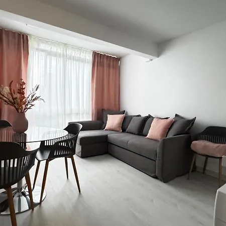 уютные с кондиционером и бассейном Apartament *